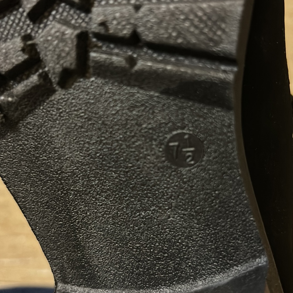 ❄️◾️Winter Boots◾️❄️ - Picture 5 of 5